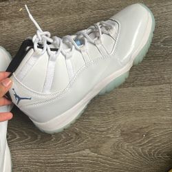 Nike Jordan 11 Retro "Legend Blue