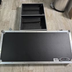 Odyssey DJ Road Case - FZ12CDJW - 12” Mixers w/ Wheels