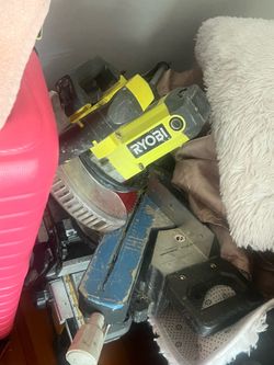 RYOBI 7-1/4 IN. COMPOUND SLIDING MITER SAW
