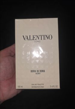Valentino Uomo Born in Roma Ivory