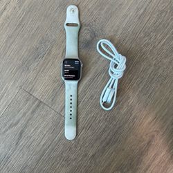 Apple Watch Series 7 Starlight 41mm