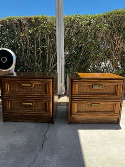 Bedroom end tables w drawers