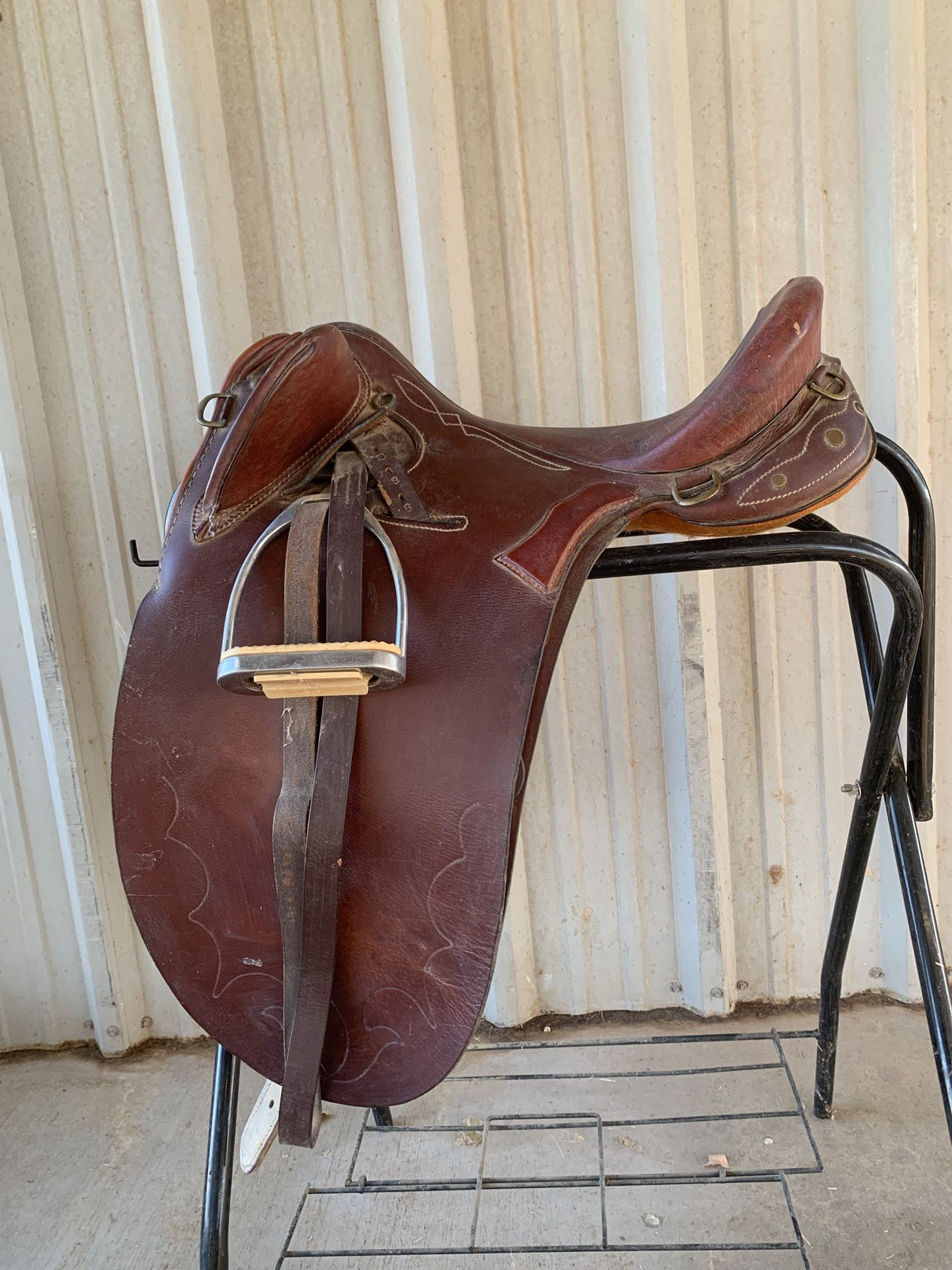 Australian Stock Saddle