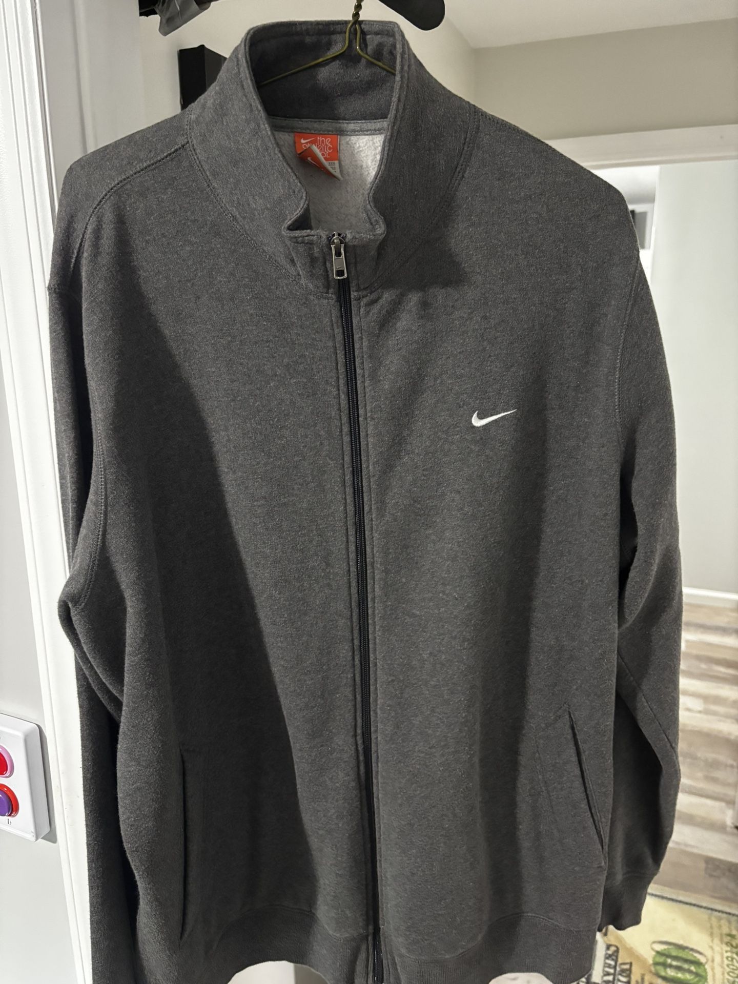 Nike Men’s The Athletic Dept XL Track Jacket Sweatshirt Swoosh Vintage