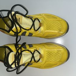 Adidas (Ninja)