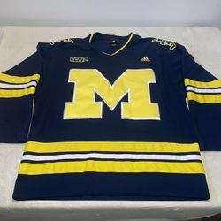 Michigan Wolverines Hockey adidas Jersey Mens Large Blue Sewn Ccha Clean Vtg