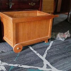 Raised Cedar Plantar Box 