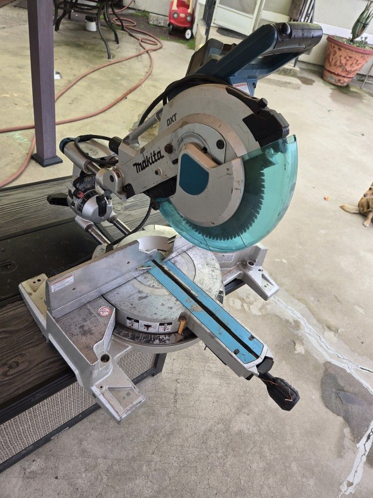 Makita Saw