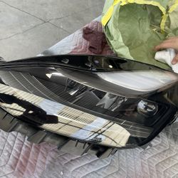 New: Tesla (2021-2023) Model 3 & Y OEM LED Matrix Headlight (Driver Side)