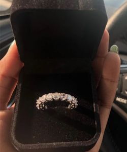 Wedding ring/engagement ring