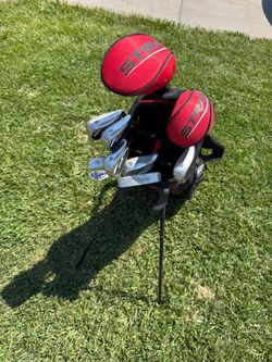 GOLF SET strata Plus 3 Wood 5h 6 7 8 9 irons PW SW Maxfli Bag Balls