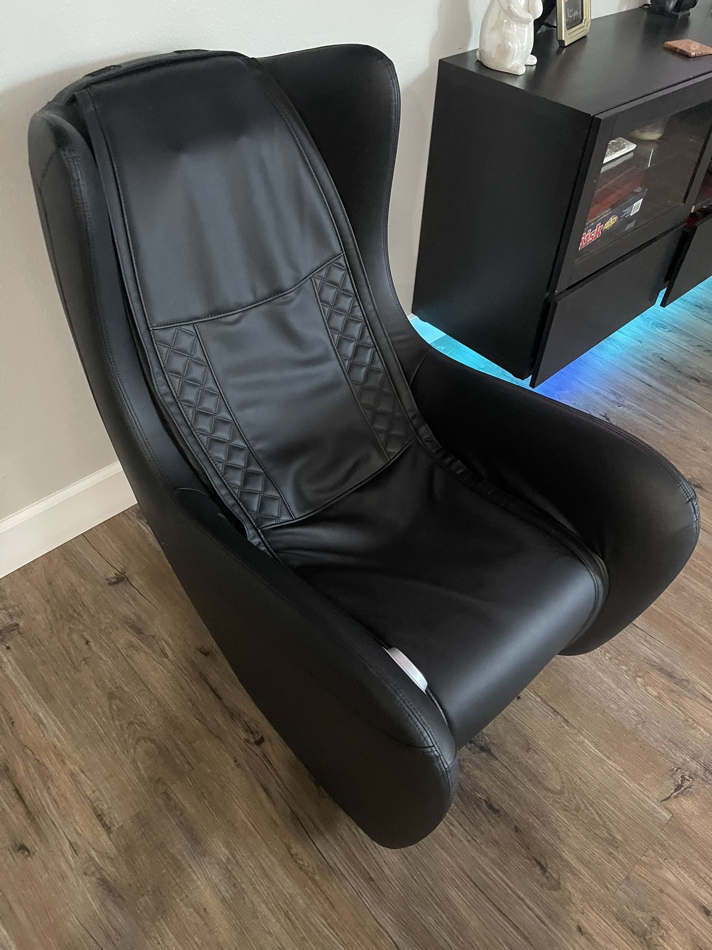 Massage Chair Give Me You’re Best Offer