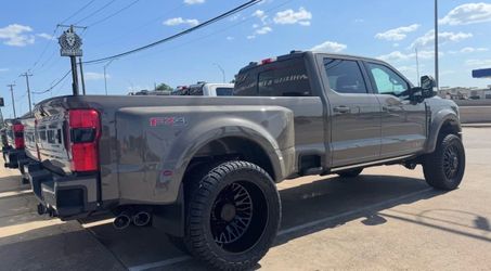 F350 Dually wheels 22” 8x200