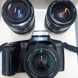 35mm Film camera Minolta Maxxum 5000i & + Minolta AF/MF Lenses 