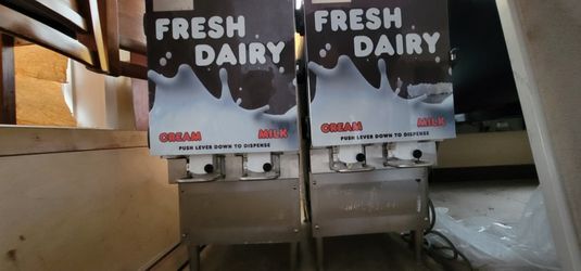 Refrigerated Milk / Creamer Dispenser