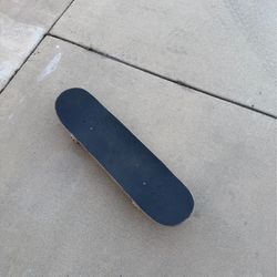 Skateboard