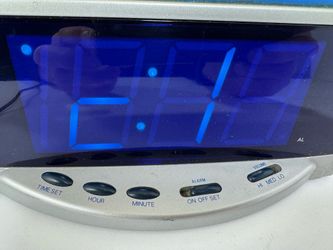 Working alarm clock