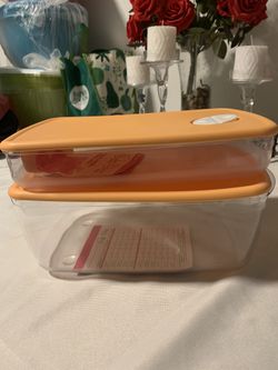 Tupperware Set