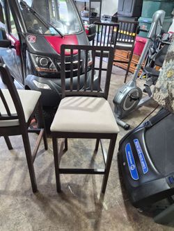 4 tall kitchen chairs