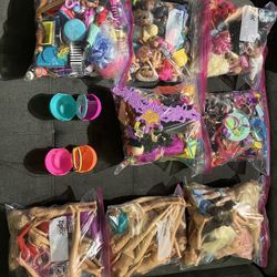 Barbie & LOL Surprise toy bags
