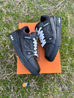 Black Lv Trainers