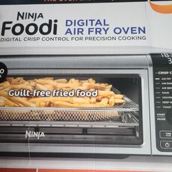 Oil Free Air Fry Oven Brand New Never Open 