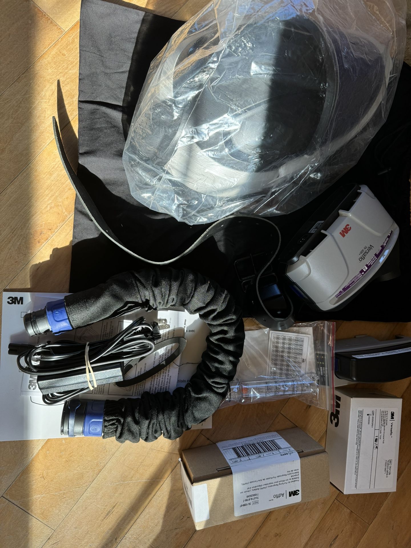 3М PAPR Respirator, Versaflo Powered Air Purifying Respirator Kit, TR-300N+ HIK With Extra Battery