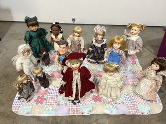 Multiple Porcelain dolls