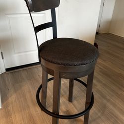 Bar stools offer up hotsell