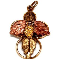 Ladies 10K Black Hills Gold Leaf Pendant 