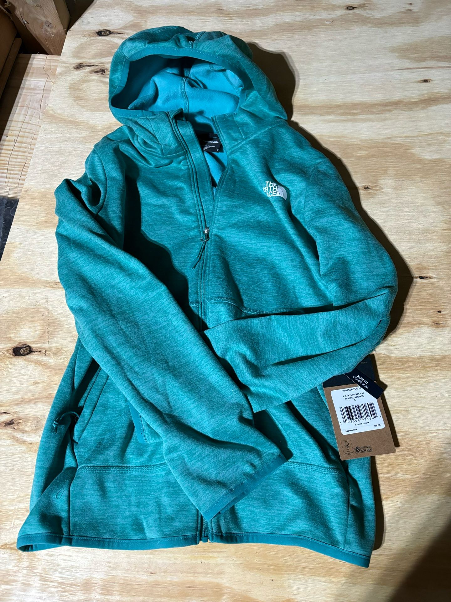 Women’s North Face Jacket Brand New Size Small
