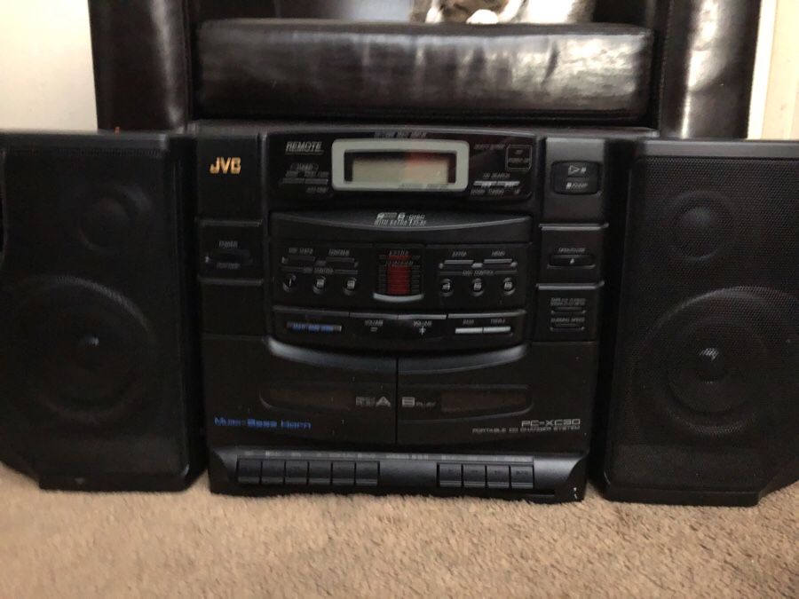JVC-PC-XC30 boombox, ghettoblaster, portable cd changer system