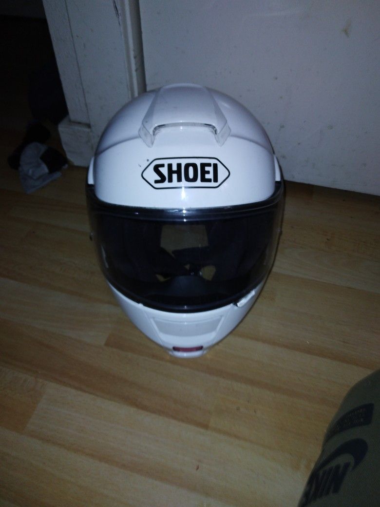   Shoei Motorcycle Helmet/  Medium 