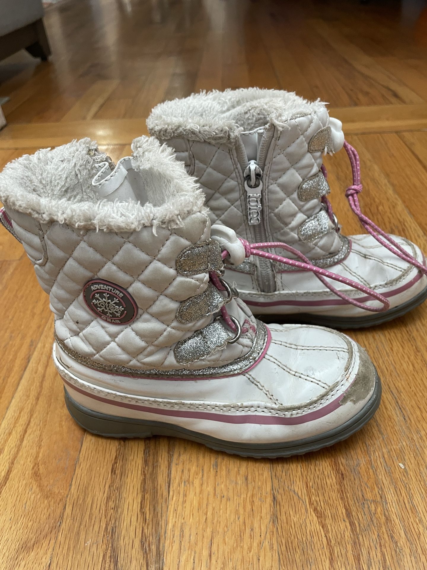 Totes Cute Girl Snow Boots