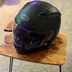 XL BELL HELMET W/ BLUETOOTH