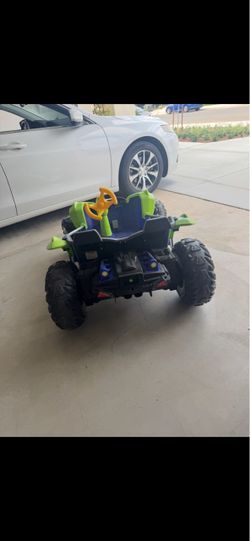 Ninja turtle battery operated car