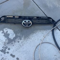 2016 4Runner Front Grill
