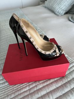 Valentino Garavani High Heels Black Pump Original In Box
