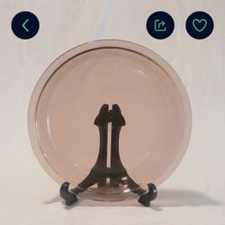 2 Pyrex Dishes
