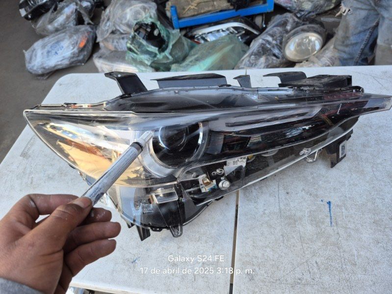 Mazda Cx5 Right Headlight Oem