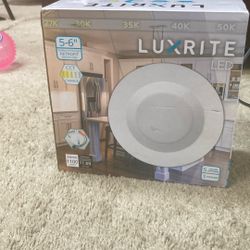 Luxrite Led Light