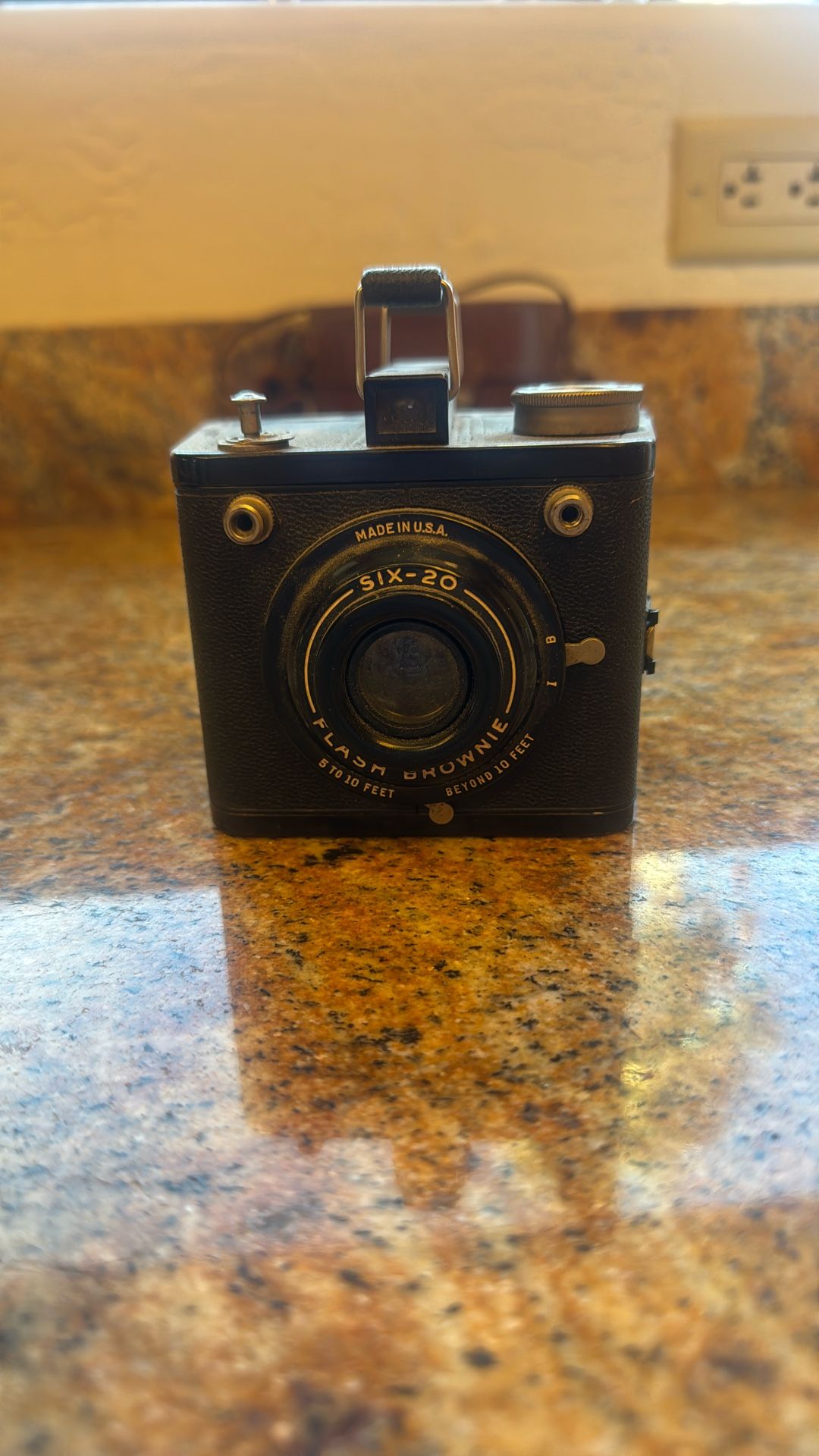 Kodak Brownie Flash Six-20 camera
