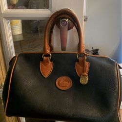 Dooney &Bourke Purse