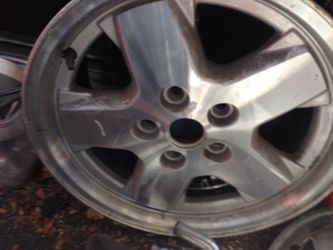 1 Jeep Liberty 16" wheel
