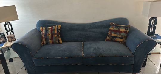 Sofa and loveseat