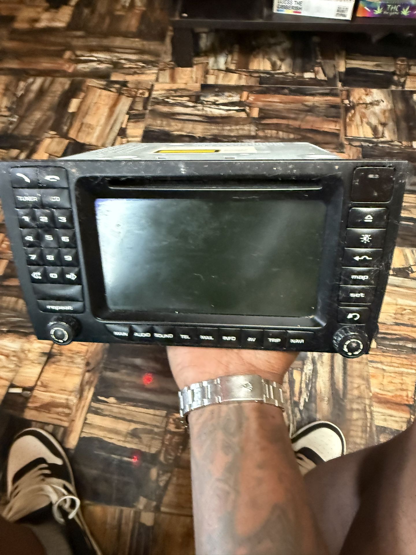 2006 Porsche Cayenne OEM Radio