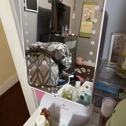 Vanity Mirror