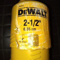 DEWALT 2.5×4". CORE BIT Body  