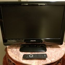 Philips TV 22" LCD 22PFL3504D/F7 With Remote  - Asking for $45 or Best Offer👈😊