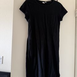 Gap Women’s Black T-Shirt Dress- Size Medium